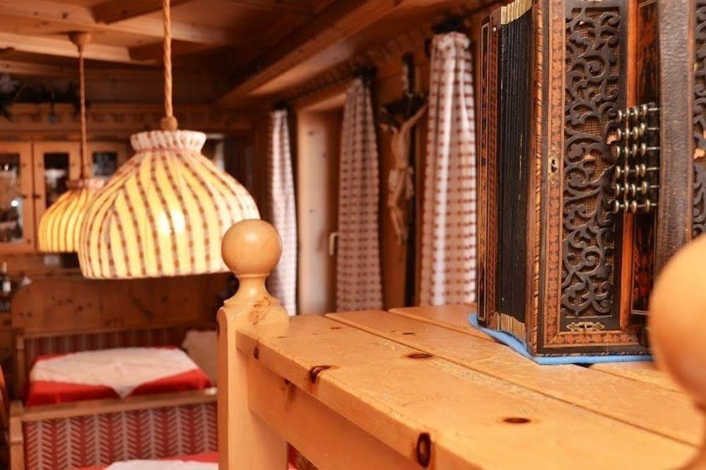 Post Hotel Moena Kültér fotó